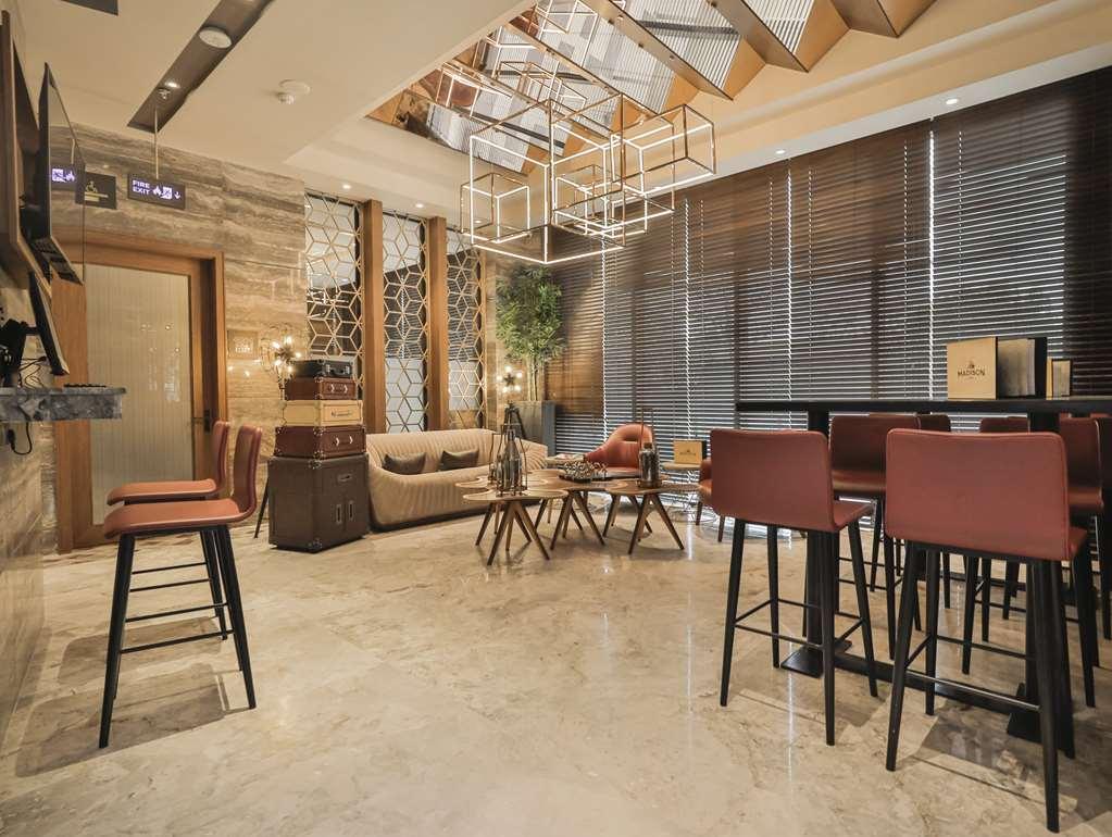 Best Western Plus Maya - Luxury Collection Hotel Dhaka Restoran gambar